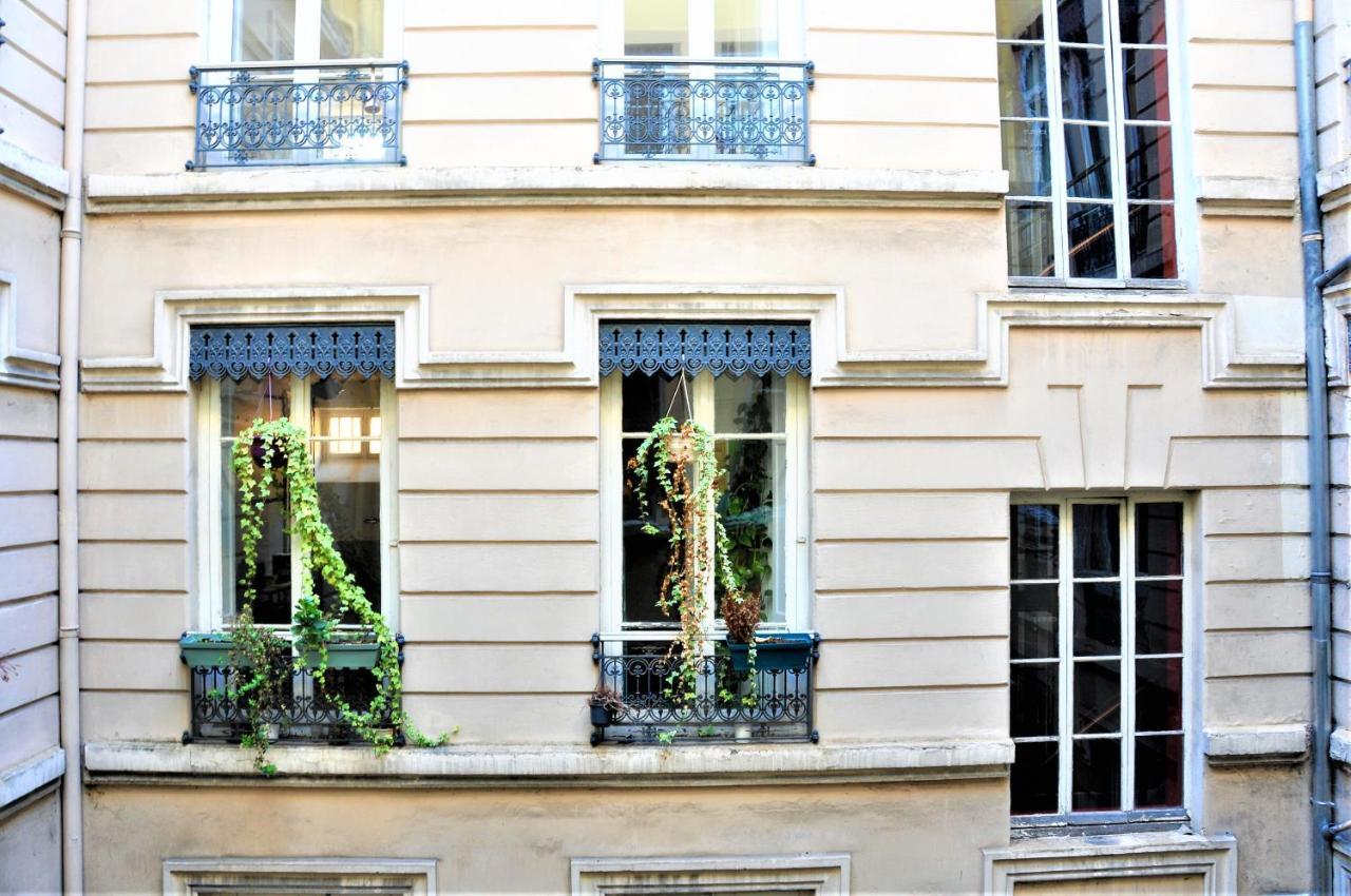 Le Bleu Hypercentre Presque Ile Apartment Lyon Exterior photo